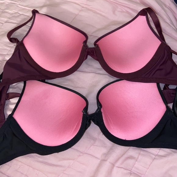 PINK Victoria’s Secret Bras - Picture 5 of 5